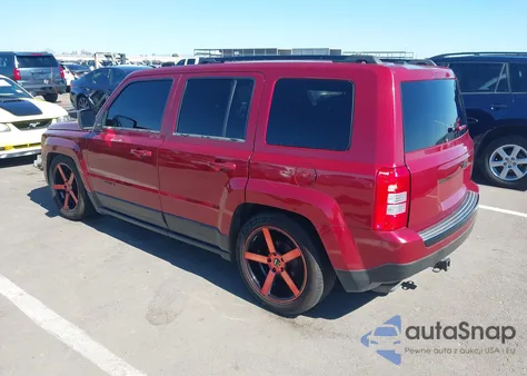 2015 Jeep Patriot Altitude Edition z USA, uszkodzony, nr VIN 1C4NJPBA0FD328960